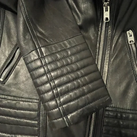 MICHAEL Michael Kors Women’s Black 100% Leather Moto Jacket Size Small - Picture 7 of 9